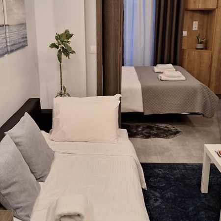 Domus City Apartment With Wonderful Balcony 테살로니키 외부 사진