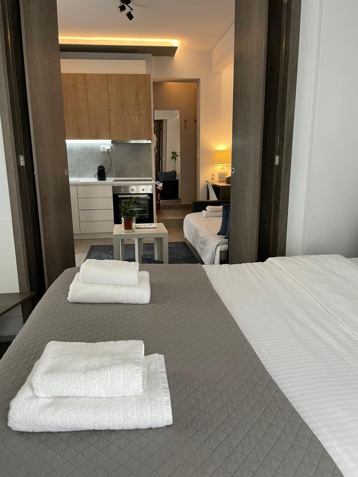 Domus City Apartment With Wonderful Balcony 테살로니키 외부 사진